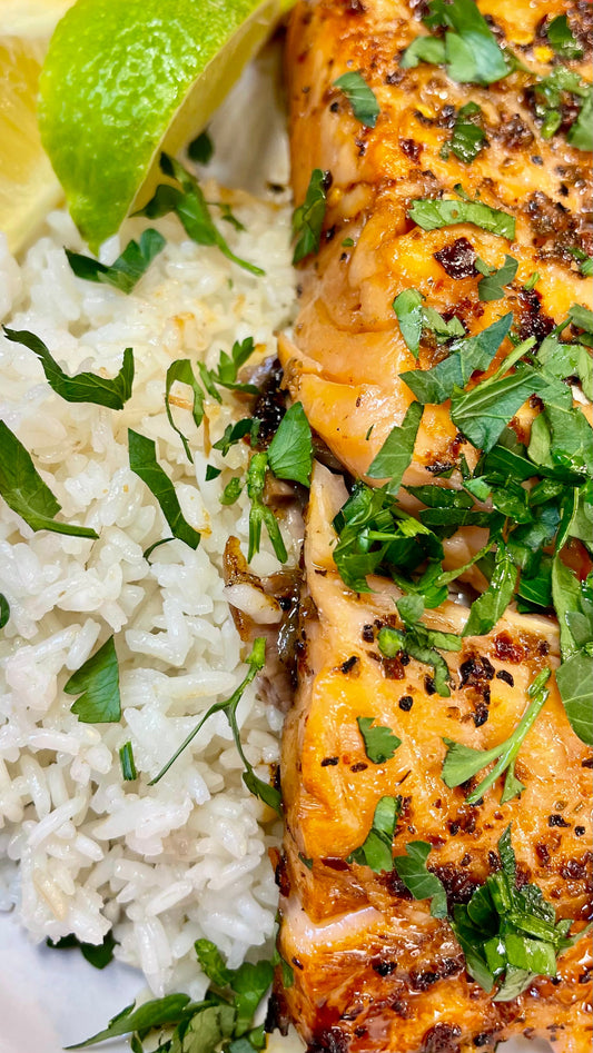 🍋 Citrus Cuban & Elderberry Honey Glazed Salmon 🍯🐟